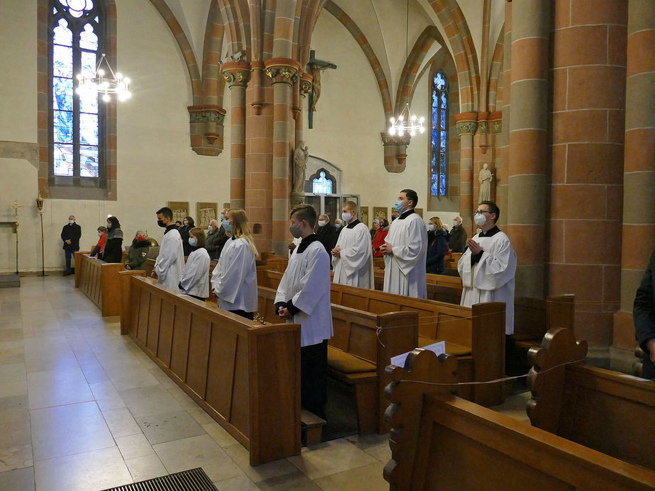 Beauftragung zu Lektorat und Akolythat in St. Marien, Volkmarsen (Foto: Karl-Franz Thiede)